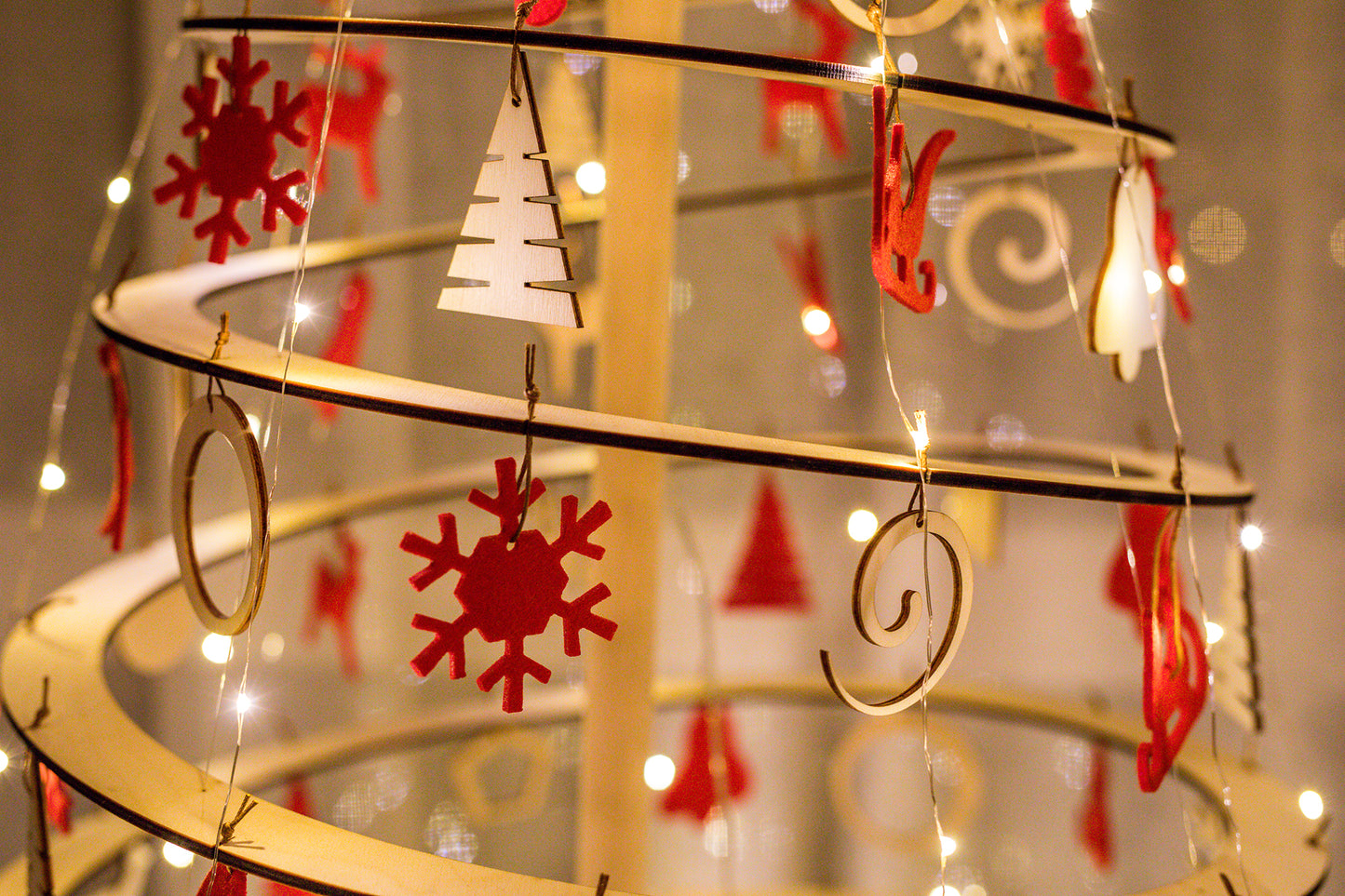 Spira Large lights - Santa's Light Shop