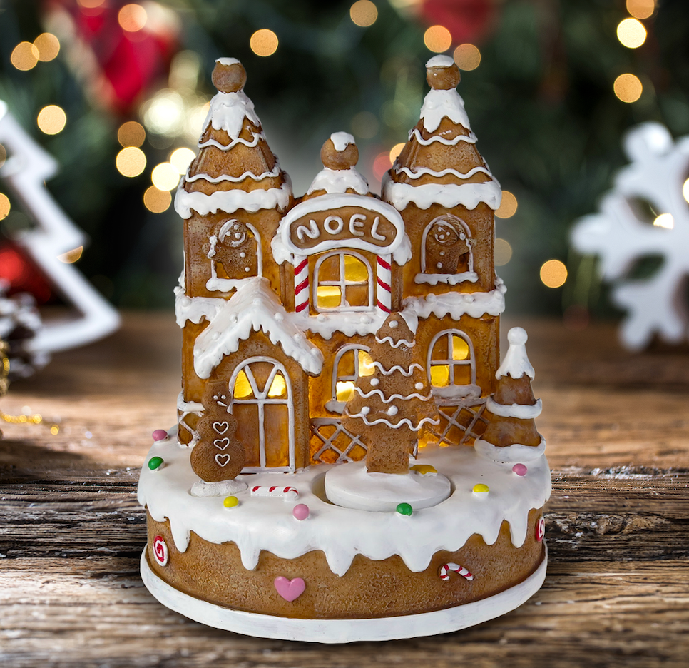 Gingerbread castle - Christmas Village - Santa's Light Shop