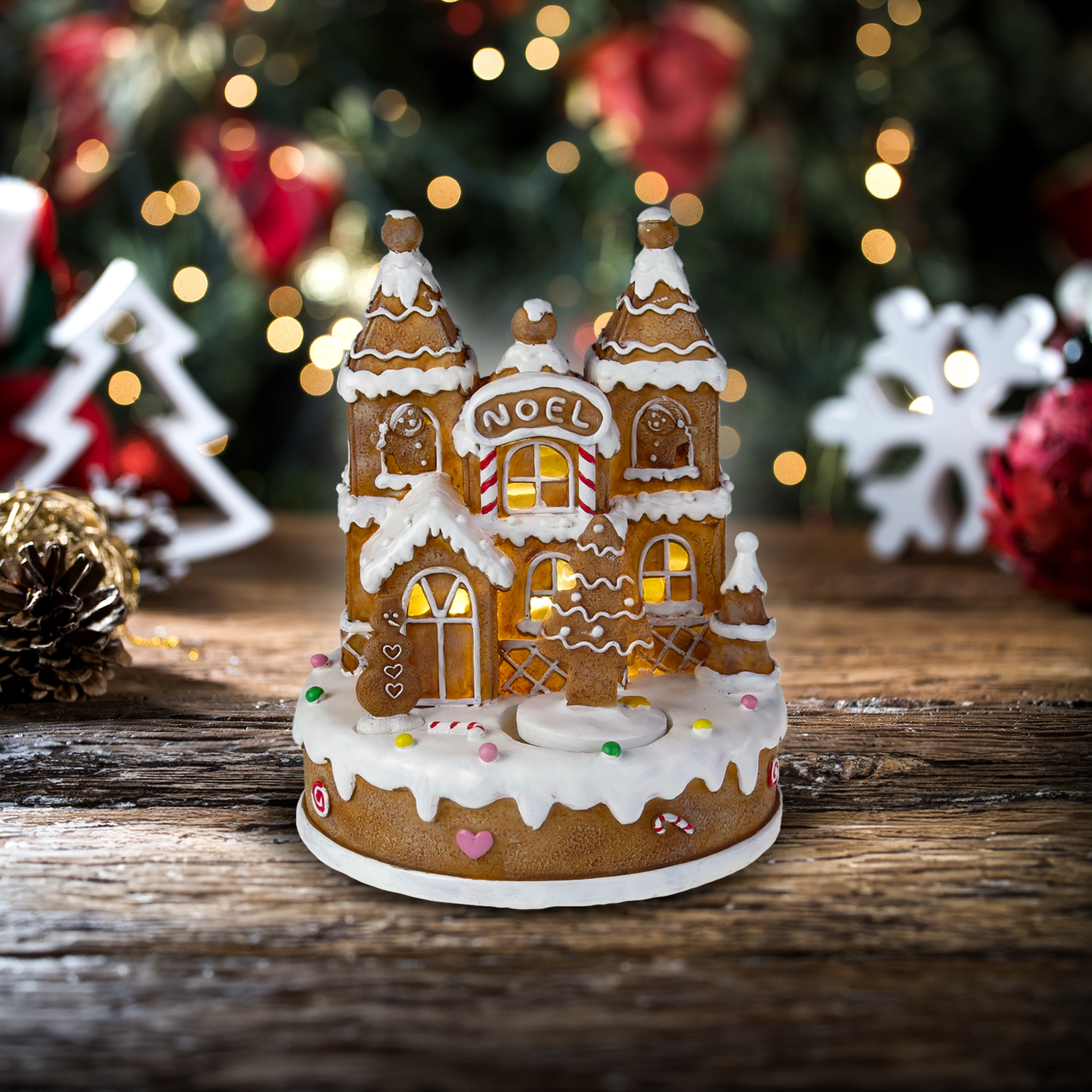 Gingerbread castle - Christmas Village - Santa's Light Shop