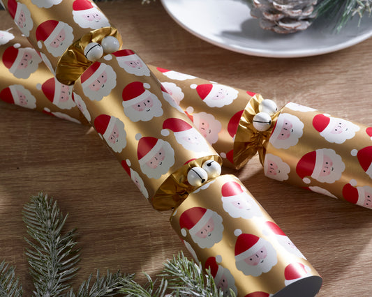 Racing Santa Crackers z Robin Reed