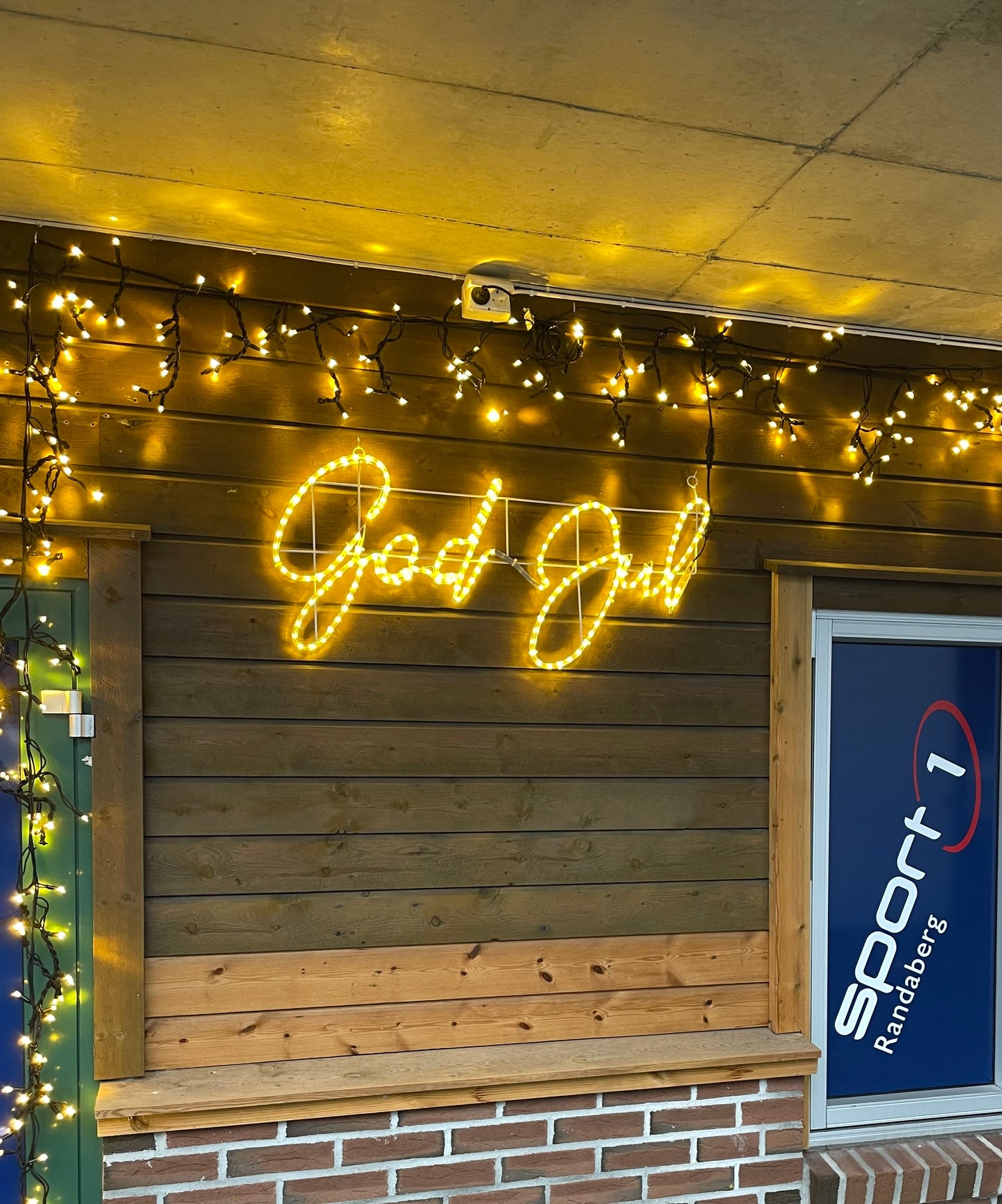 Znak LED God Jul - Ciepły Biały 100x48 cm